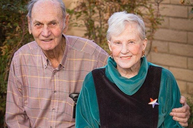 Story of the day: Ζευγάρι στις ΗΠΑ πέθανε με διαφορά 4 ωρών πιασμένο χέρι-χέρι μετά από 62 χρόνια γάμου (φωτό & βίντεο) - Κυρίως Φωτογραφία - Gallery - Video