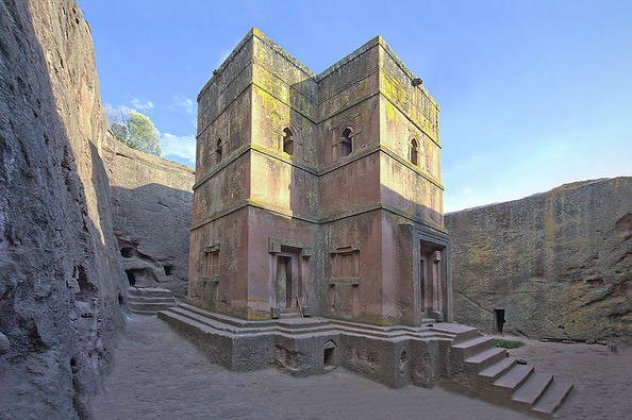 Από τη Γερμανία στην Κολομβία και από την Ιταλία στην Αιθιοπία, θαυμάστε 12 πανύψηλους καθεδρικούς ναούς αλλά και παρεκκλήσια με περίτεχνα διακοσμητικά και ξεχωριστή αρχιτεκτονική (φωτό) - Κυρίως Φωτογραφία - Gallery - Video