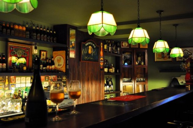 Ελληνική μπυραρία φιγουράρει στη λίστα με τις δέκα καλύτερες του κόσμου - Η «Pub» βρίσκεται στο Χαλάνδρι και την έχουν επισκεφτεί ακόμα και από την Κίνα... - Κυρίως Φωτογραφία - Gallery - Video