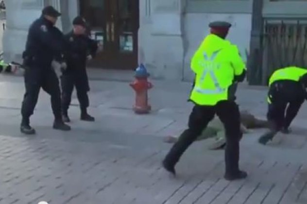Νέος συναγερμός στην Οτάβα: Άγνωστος πλησίασε σε απόσταση αναπνοής τον Καναδό πρωθυπουργό μια μέρα μετά την τραγωδία στη Βουλή (βίντεο) - Κυρίως Φωτογραφία - Gallery - Video