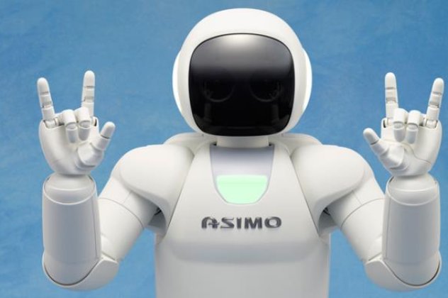 Η Honda φέρνει επίσημα στην Ευρώπη το ρομπότ... Asimo! Μόνο όνομα και πράγμα δεν είναι! Λειτουργεί αυτόνομα, ανταποκρίνεται στους ανθρώπους & γνωρίζει από πριν την επόμενη κίνησή του! (βίντεο) - Κυρίως Φωτογραφία - Gallery - Video