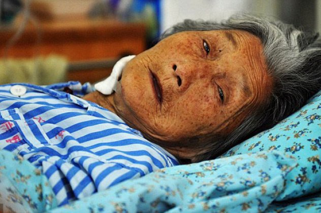 Συγκινεί η ιστορία της Κινέζας ρακοσυλλέκτριας που έσωσε 30 μωρά - Κυρίως Φωτογραφία - Gallery - Video