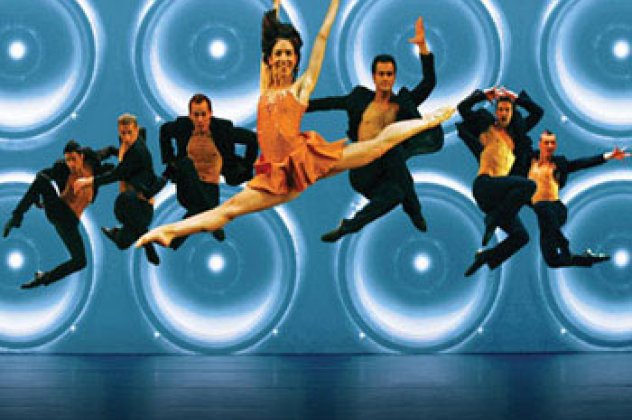 Το μπαλέτο του 21ου αιώνα με πολλά αγόρια κ μόλις ένα κορίτσι πάλι στην Ελλάδα για 3 παραστάσεις Αθήνα, 1 στη Θεσσαλονίκη! - Κυρίως Φωτογραφία - Gallery - Video