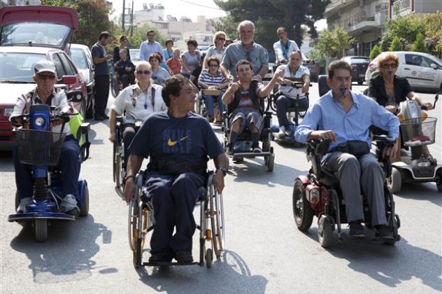 Σε 36 πόλεις αύριο διαδηλώνουν οι συνάνθρωποί μας με κινητικά προβλήματα - Κυρίως Φωτογραφία - Gallery - Video