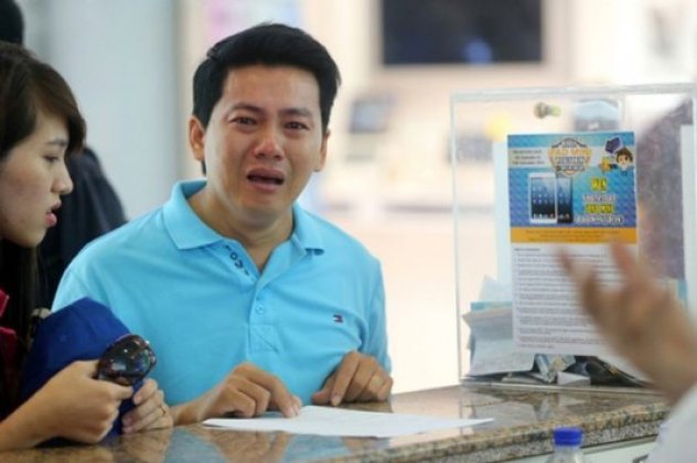 Story of the day: Βιετναμέζος εξαπατήθηκε για το iPhone 6 - Ικέτευε γονυπετής να πάρει πίσω τα λεφτά του! Διαβάστε τη συγκλονιστική ιστορία - Κυρίως Φωτογραφία - Gallery - Video