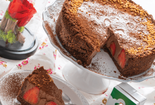 Ντίνα Νικολάου: Πεντανόστιμη τούρτα σοκολάτα χωρίς ψήσιμο - Το φανταστικό γλυκάκι που δε χρειάζεται ψήσιμο !