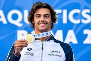 Ολυμπιακοί Αγώνες 2024 - Ο ωραιότερος αθλητής είναι ο Thomas Ceccon - Ιταλός με ύψος 1.97μ. - Γαλάζια μάτια & κορμί θανατηφόρο! (φωτό-βίντεο)