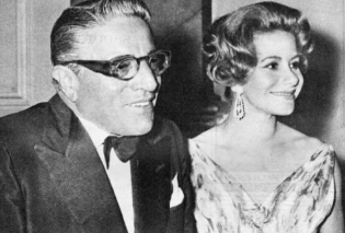 Vintage Pic: Αριστοτέλης Ωνάσης & Τίνα Λιβανού σε glamorous βραδινή έξοδο στα 50s – Όταν ήταν ερωτευμένοι ο Έλληνας «κροίσος» με την «Πριγκίπισσά» του