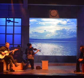 «9:05»: Μια πρωτότυπη μουσικοθεατρική παράσταση στο Θέατρο Διάνα με τους Παπακωνσταντίνου, Θηβαίο και Ιωάννου!