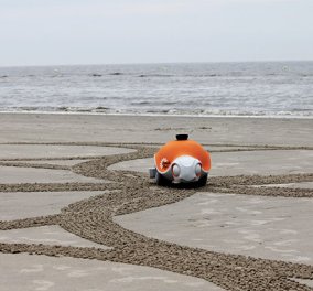 Beachbot, το ρομπότ δημιούργημα της Disney Research που ζωγραφίζει στην άμμο εκπληκτικά σχέδια! (βίντεο)