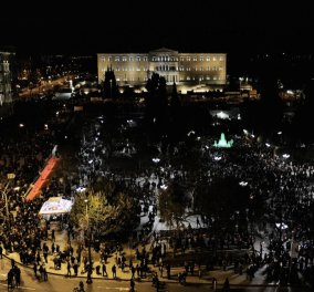 ''Ανάσα αξιοπρέπειας'', το σύνθημα στις δεκάδες συγκεντρώσεις στην Ελλάδα και σε όλο τον κόσμο! (φωτό - βίντεο)