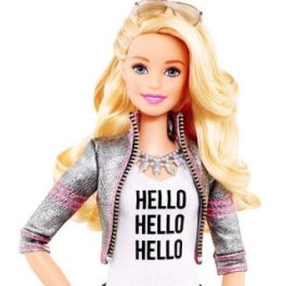 «Hello Barbie»: Η διάσημη κούκλα θα μπορεί πλέον να συνομιλεί με τα παιδιά! (βίντεο)