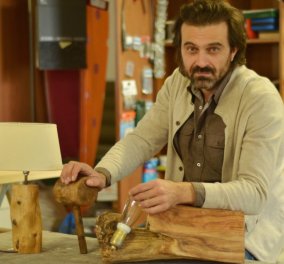 Made In Greece τα «πρωτόγονα» ξύλινα φωτιστικά του Νίκου Τιλκερίδη - Από το τηλεοπτικό ρεπορτάζ σε αριστουργήματα από ξύλο! 