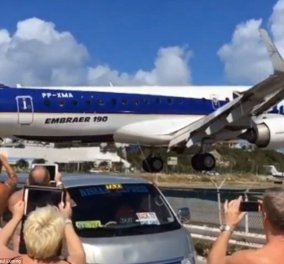 Πιο χαμηλά δεν γίνεται - βίντεο που κόβει την ανάσα με αεροπλάνο να περνάει ξυστά από τα κεφάλια τουριστών στην παραλία Maho Beach!