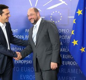 Μ. Σουλτς: ''Η Ελλάδα είναι στο χείλος του γκρεμού''