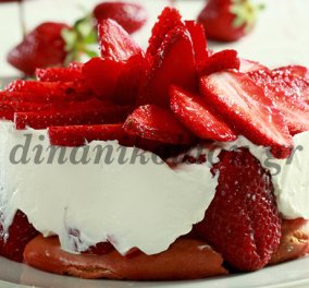 Θεικό τιραμισού με φρέσκιες φράουλες μας προτείνει η μοντέρνα σεφ Ντίνα Νικολάου και λέμε ναι‏!