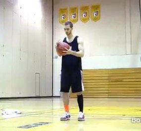 Βίντεο: Αυτό είναι «πιθανότατα» το καλύτερο κάρφωμα σε γήπεδο μπάσκετ που έχετε δει ποτέ