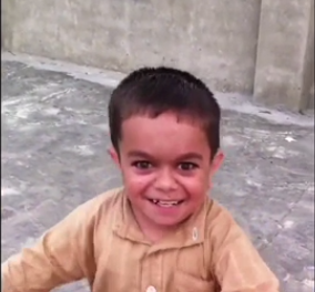 Μικρός θεούλης Πακιστανάκος χορεύει απίθανα σε ρυθμό λαϊκού τραγουδιού: enjoy τον viral "αρχηγό" 
