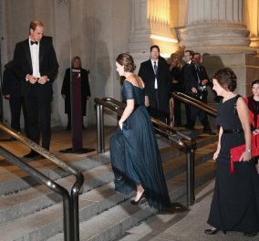 Όλη η γκαρνταρόμπα της Kate Middleton μέσα σε ένα 48ωρο στις ΗΠΑ: Μίνι παλτό, μάξι τουαλέτα και μια έγκυος... απαστράπτουσα! (slideshow)