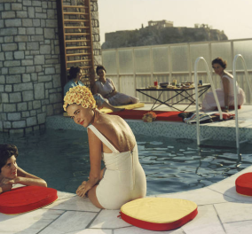 Vintage pics: Μελίνα, Μίκης, grande dame Ντίντι Σερπιέρη, o αυλάρχης Λεβίδης & η roof top πισίνα της οικογένειας Κανελοπούλου