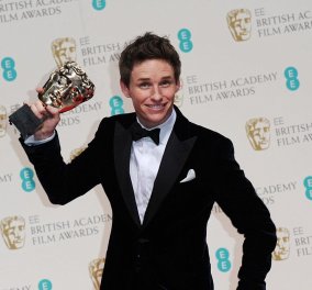 Τα βραβεία BAFTA & ο πύρινος λόγος του νικητή Eddie Redmayne που υποδύθηκε τον Stephen Hawking! (φωτό - βίντεο)
