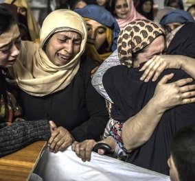 To Πακιστάν θρηνεί και θάβει τα παιδιά της χειρότερης τρομοκρατικής επίθεσης στην ιστορία του - Κηδείες σε κλίμα αγανάκτησης! 