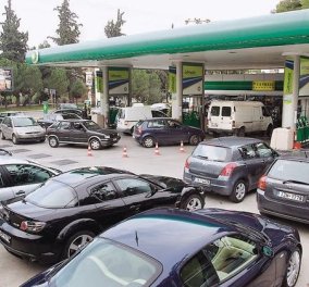 Ουρές στα βενζινάδικα: Ανακοίνωση από τα Ελληνικά Πετρέλαια για τα αποθεματικά καυσίμων 