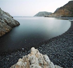 Good News: Τα Μαύρα Βόλια Χίου, ψηφίστηκαν ως η ομορφότερη παραλία της Ελλάδας με 11.762 ψήφους