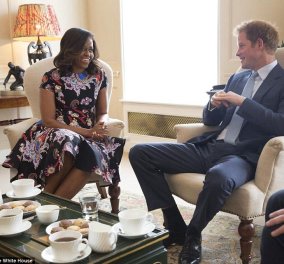 Tea, sympathy & υποδοχή.... ροκ σταρ για την Μισέλ Ομπάμα από τον Πρίγκηπα Χάρι