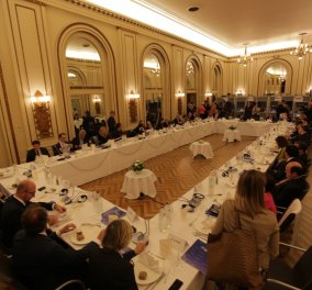Τι συζήτησε ο Σταύρος Θεοδωράκης στο Grande δείπνο με 4 Πρωθυπουργούς - Μοσκοβισί - Κατάινεν  φώτο 