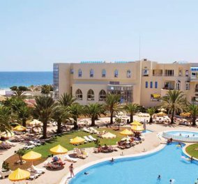 Μακελειό σε ξενοδοχείο της Τυνησίας - 37 τουρίστες νεκροί από τρομοκρατική επίθεση