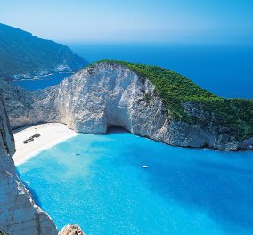 Oι 10 πιο όμορφες παραλίες της Ελλάδας: Από τη Μήλο στη Ζάκυνθο & από τη Σαντορίνη στην Κρήτη