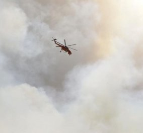  Καίγονται σπίτια και επιχειρήσεις στο κέντρο της Νεάπολης-Φωτιά 15 χιλιομέτρων