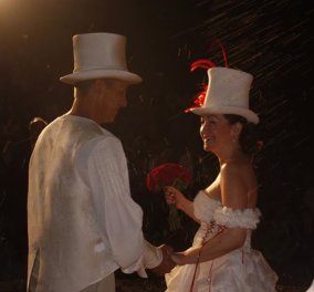 Χαλκίδα: Παντρεύτηκαν στην σκηνή, κατά την διάρκεια θεατρικής παράστασης& ενώπιον 400 θεατών