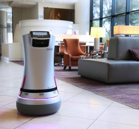 Βίντεο: Έρχεται το ρομποτικό Room Service για να σας σερβίρει anytime 