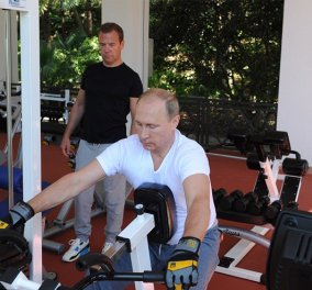 Πούτιν - Μεντβέντεφ: Η φωτογράφιση τους μαζί & στην γυμναστική κάνει το γύρο του κόσμου
