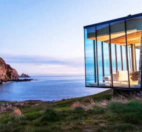 Μια γυάλινη βίλα με θέα τον ωκεανό - το παραμυθένιο σπίτι στη θάλασσα‏
