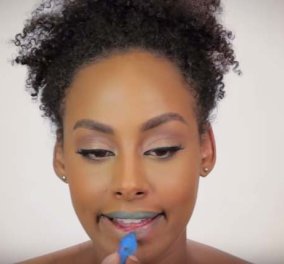 Βίντεο: Αν βάλουμε στην ίδια γυναίκα 12 διαφορετικά χρώματα κραγιόν; 