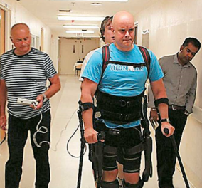 Η τεχνολογία έκανε το θαύμα της - Παράλυτος κινεί ξανά τα πόδια του με ρομποτικό εξωσκελετό