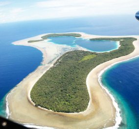 Πίνκελαπ: Το νησί που οι κάτοικοί του πάσχουν από αχρωματοψία!