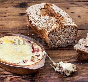 Μεθυσμένο ψωμί σε 5' για βουτιές σε ζεστό ντιπ τυριού από την αρχόντισσα Αργυρώ