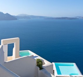 Good News: Tο Canaves Oia Santorini καλύτερο resort στην Ευρώπη‏ για το 2015