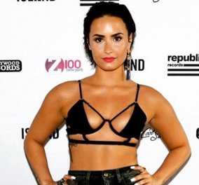 Η Demi Lovato ολόγυμνη μία μέρα μετά το θάνατο του παππού της & με τον όρο να μη γίνει κανένα ρετούς