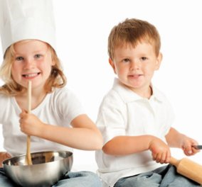 Ποιους κανόνες πρέπει να τηρείτε όταν μαγειρεύετε με παιδιά για να μην υπάρξουν εντάσεις;