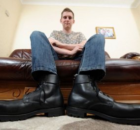 Έχει ύψος 2,7 (!) , νούμερο 54 παπούτσι - Ο 23χρονος θα πληρώσει 1.200 ευρώ για ένα ζευγάρι μπότες εργασίας‏