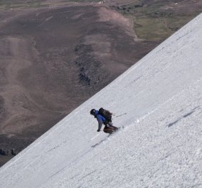 Συγκλονιστικό βίντεο: Πως ο Σκιέρ πέφτει από βουνό 500 μέτρων και επιζεί! Μην το χάσετε   