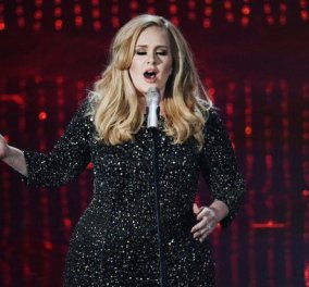 ΗomeTown Glory: Δάκρυσαν όλοι με την Adele που τραγούδησε για τα θύματα στο Παρίσι