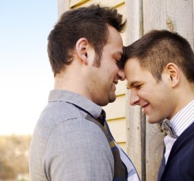 Αυτό είναι το σύμφωνο συμβίωσης ομόφυλων ζευγαριών: Δείτε αναλυτικά τι προβλέπει   
