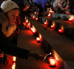 Ο θρήνος των Ρώσων & των 224  οικογενειών για τις τραγικές απώλειες στο airbus που διαλύθηκε στον αέρα