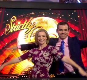 Χαρούμενο βίντεο: 2 παρουσιαστές του καιρού στο BBC χορεύουν οn air το Strictly τη νέα τρέλα & γίνεται χαμός 